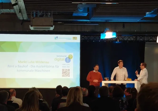 Ideenwettbewerb “Kommunal? Digital”! - Netzwerkkonferenz in München - Digitalisierung in Bayerischen Kommunen - Design Offices München - Rent-A-Bauhof - Luhe-Wildenau - Sebastian Hartl, Simon Kirchner - VALEO IT Services International GmbH