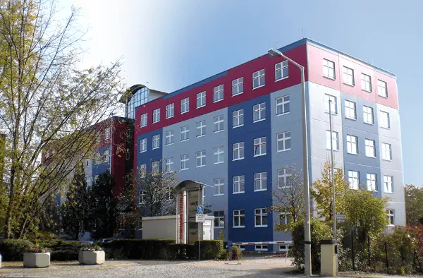 Hauptsitz-SanData-Nuernberg@2x-1