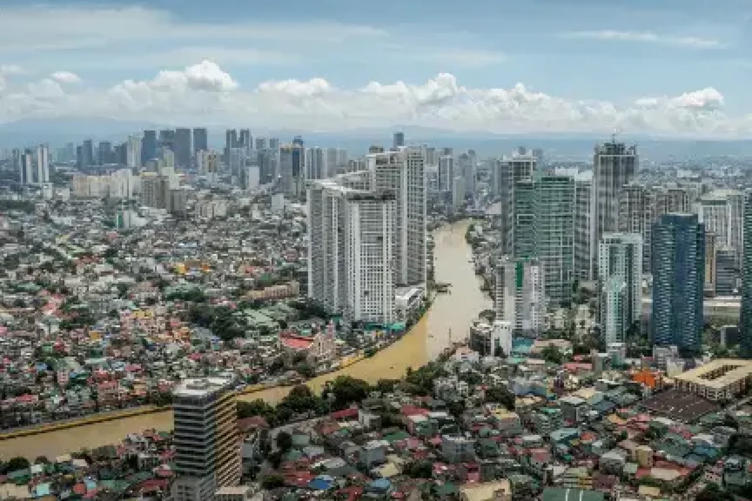 2018 expansion APAC Manila Valeoit
